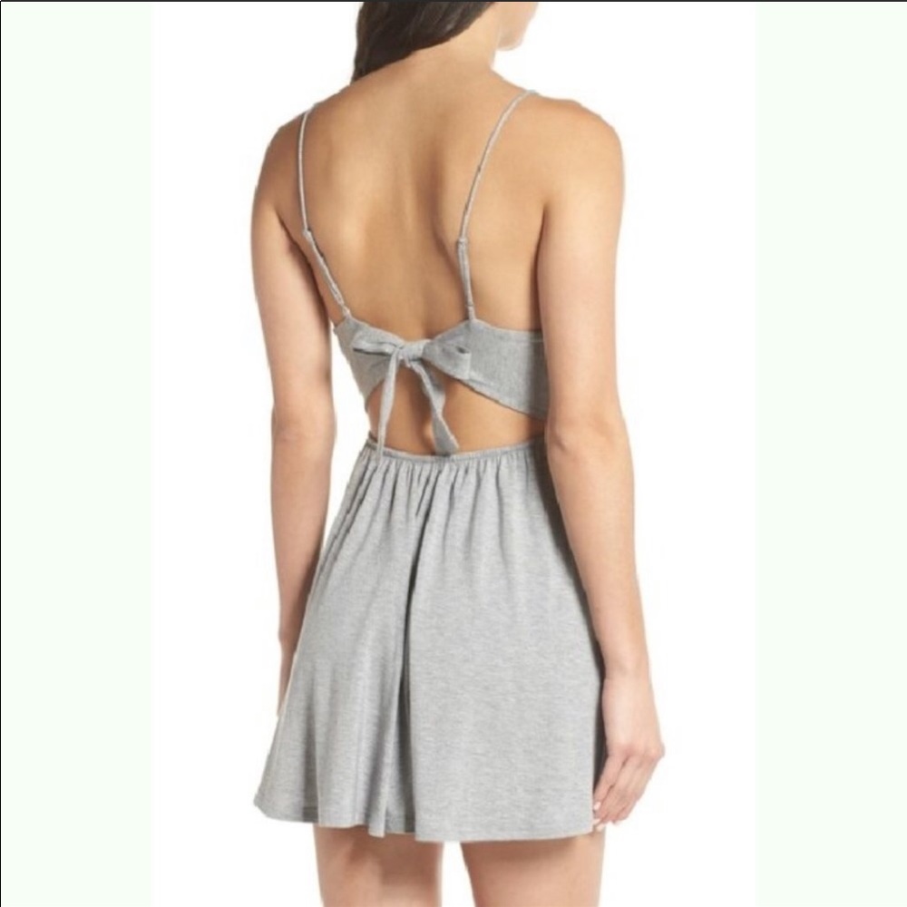 Sam Edelman Romper w. Keyhole back - Picture 4 of 7
